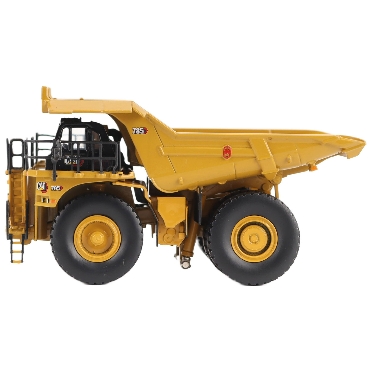 1/87 Diecast Masters Cat 785 Mining Truck Diecast Model