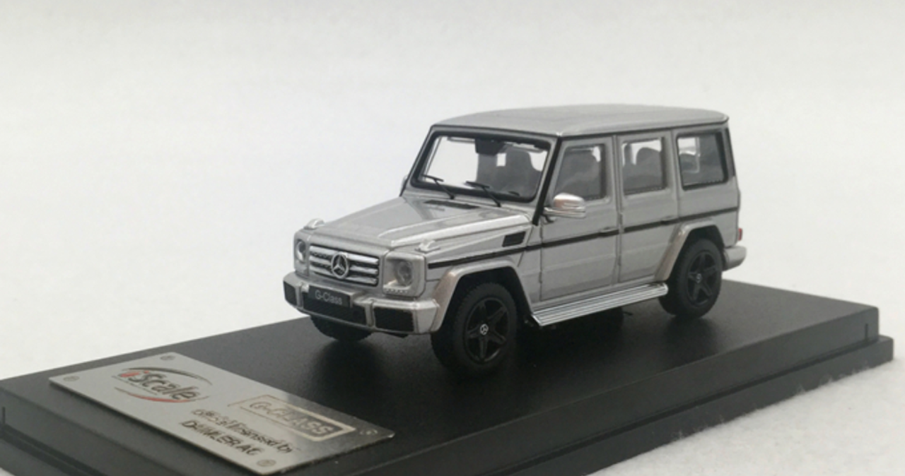 1/64 iScale Mercedes-Benz Mercedes G-Class G-Klasse G550 G63 AMG (Silver) Diecast Car Model