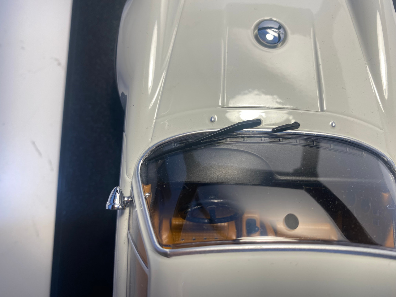 DEFECT AS-IS 1/18 KK-Scale Singer Coupe Porsche 911 Modification Light Grey Diecast Car Model