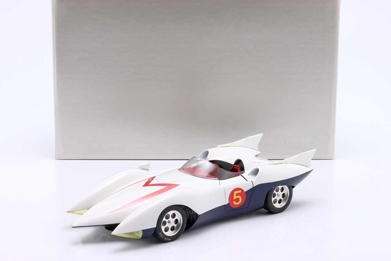 1/18 Schwyn Haas Hamilton Speed Racer Mach 5 (White) Car Model