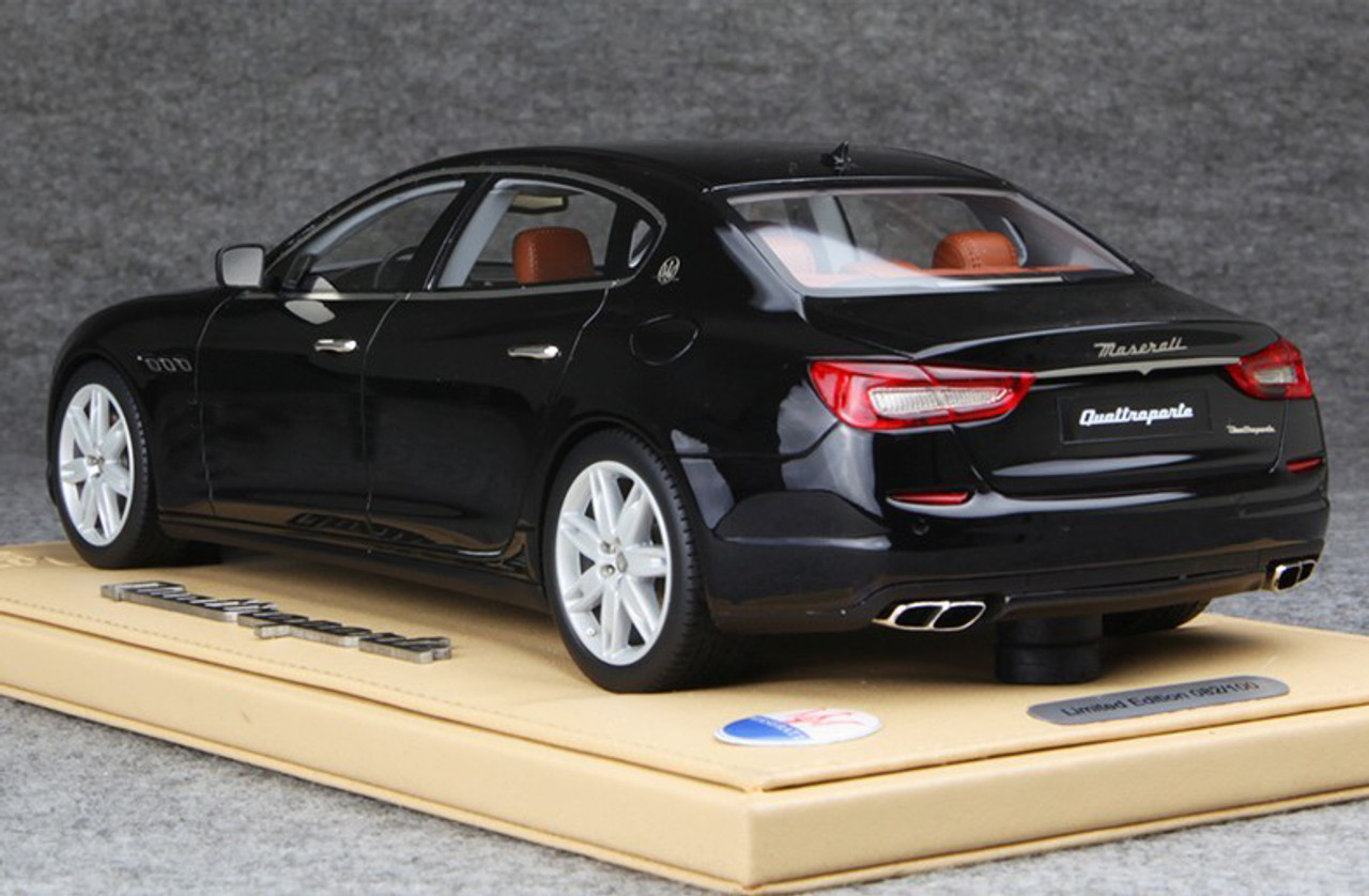 値下】Maserati Ghibli ( マセラティ ギブリ 1/18 ) - ミニカー