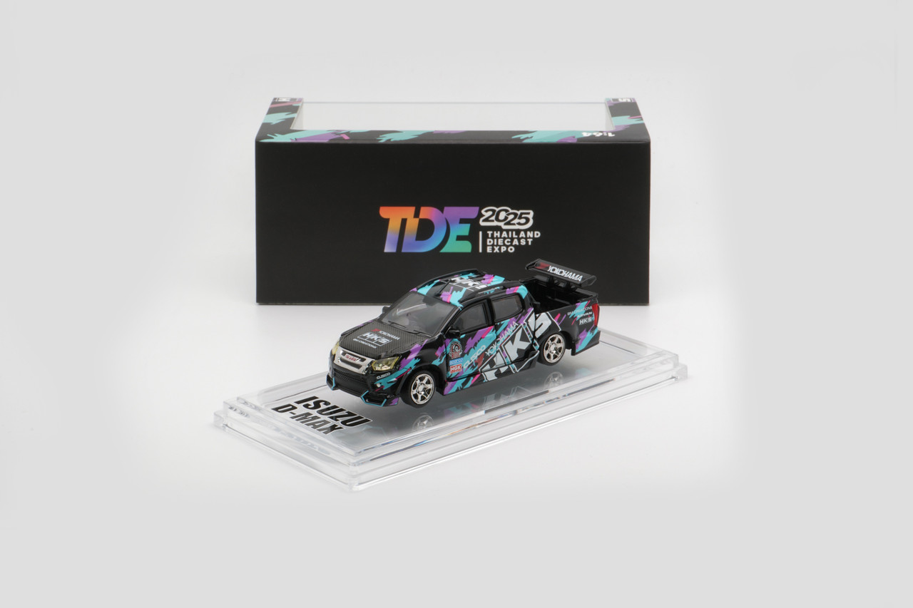 1/64 BMC 2018 Isuzu D-Max Low Rider HKS RHD (TDE2025) Diecast Car