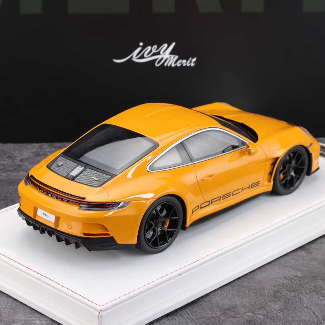 1/18 Ivy Porsche 911 992 S/T (Orange with Black Wheels) Car Model