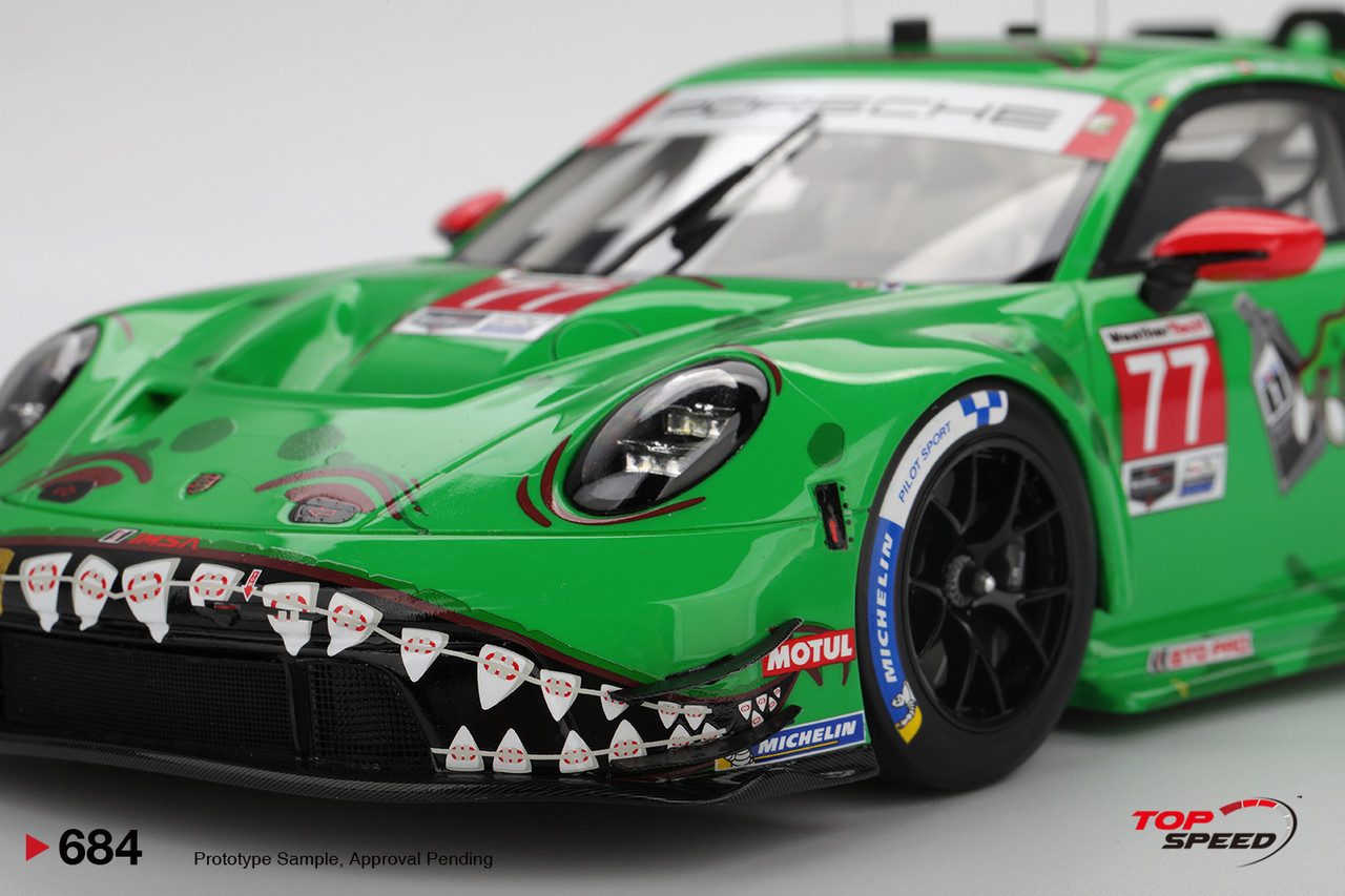1/18 Top Speed 2025 Porsche 911 GT3 R (992) #77 AO Racing 2025