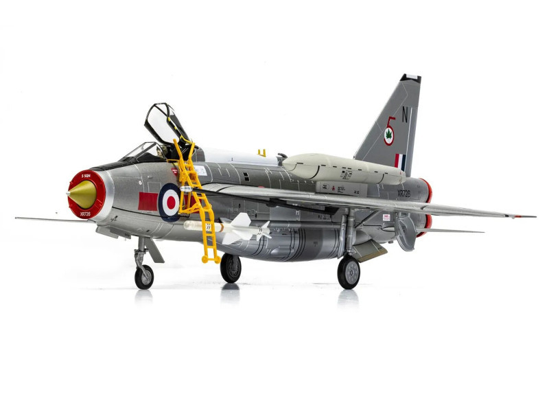 1/48 Corgi Lightning F.Mk 6 Diecast Model, RAF No.5 Sqn, XR726, RAF Leconfield, England Diecast Model
