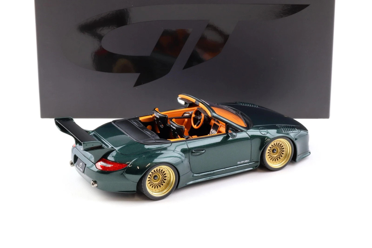 1/18 GT Spirit 2024 Porsche 911 Old & New Tokyo Auto Salon (Green) Car Model