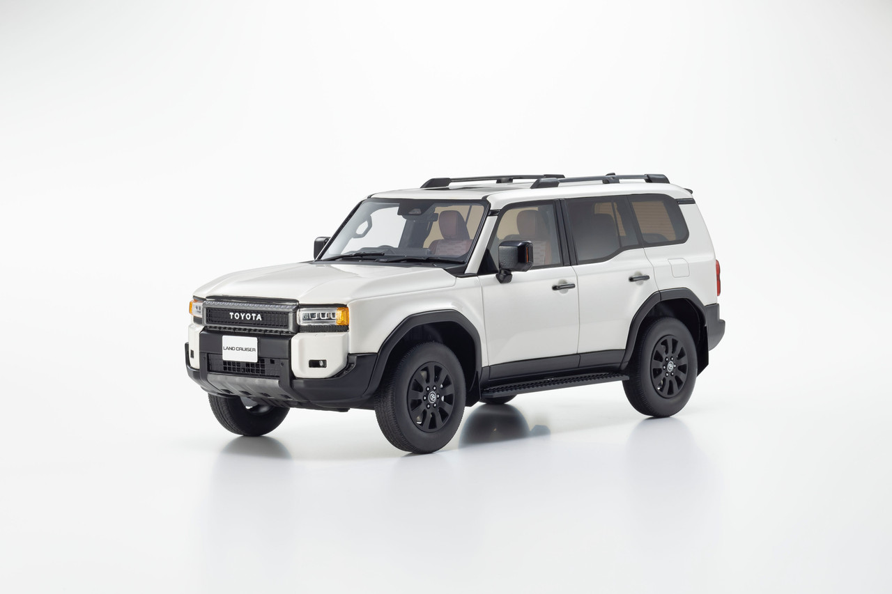 1/18 Kyosho Toyota Land Cruiser 250 (White) Car Model