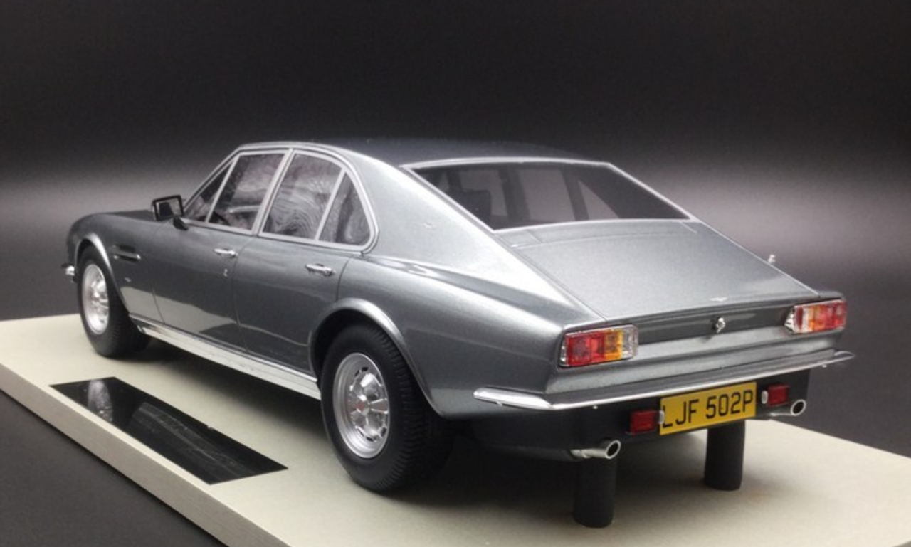 1/18 LS Collectibles 1974 Aston Martin Lagonda Saloon (Silver) Car Model