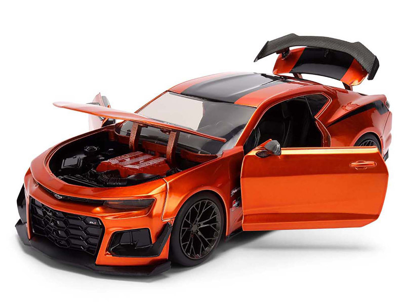 その他 Y 2024 Chevrolet Camaro ZL1 1LE Orange Metallic with Black Stripes