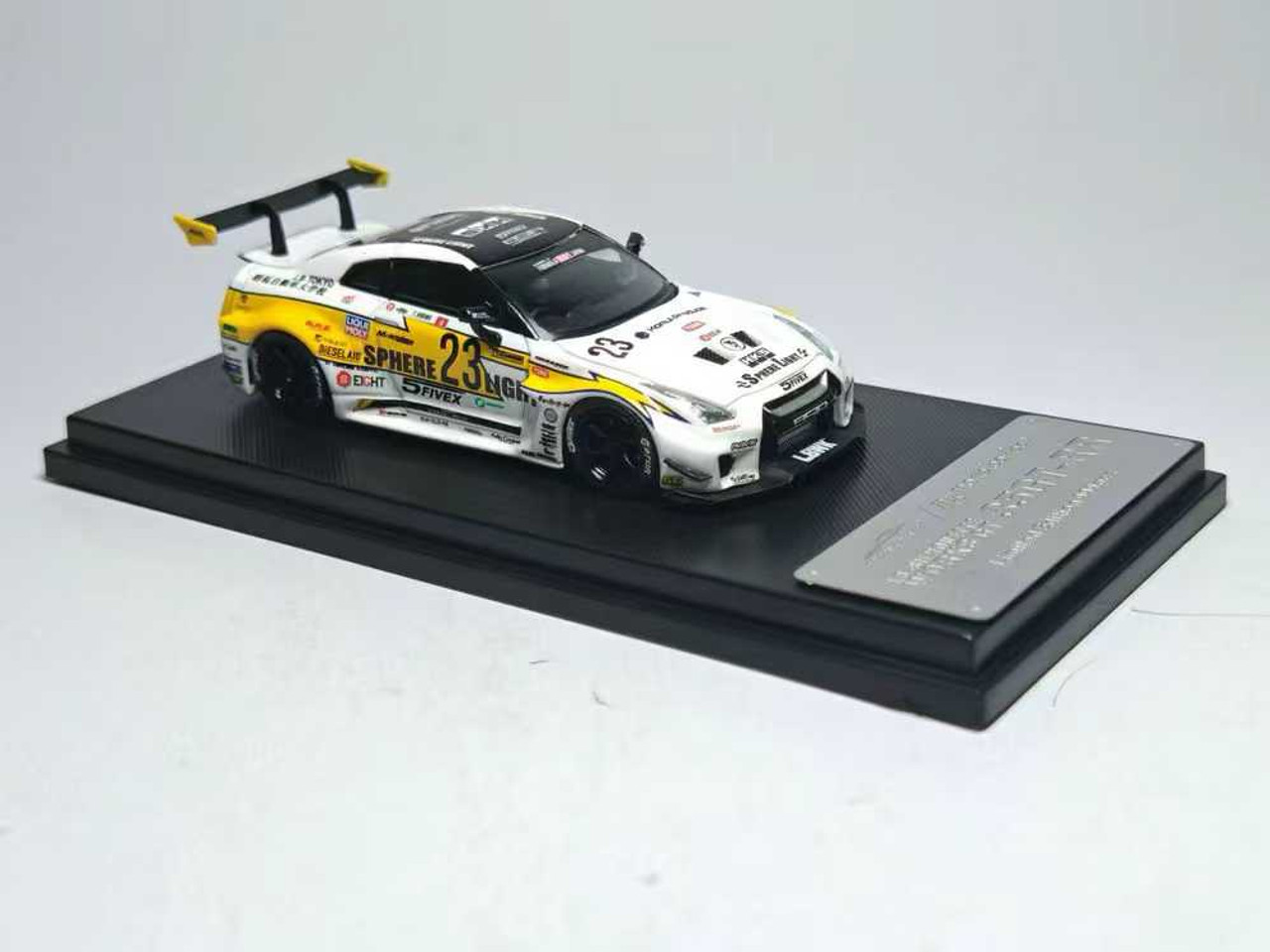 1/64 Model Collect MC Nissan Skyline GT-R GTR R35 LB Silhouette Works GT 35GT-RR 3.0 #23 (High Wing Version) Diecast Car Model
