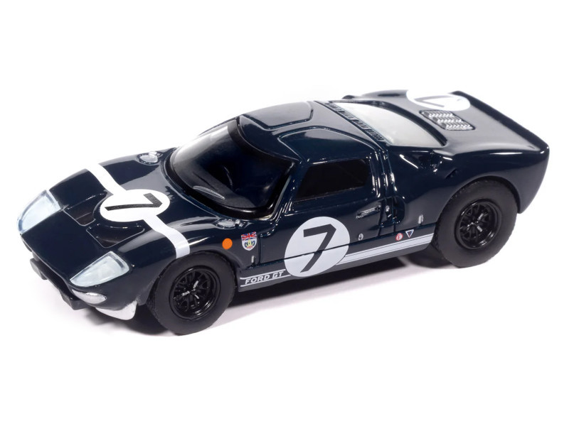 1/64 Auto World 1965 Ford GT 40 #7 (Blue) Diecast Car Model