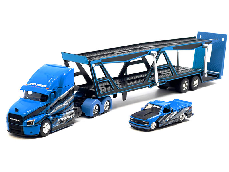 1/64 Maisto Mack Anthem & 1993 Chevrolet 454 SS Pick-Up Truck