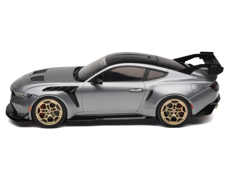 1/18 Ixo 2025 Ford Mustang GTD (Silver Grey Metallic) Diecast Car Model