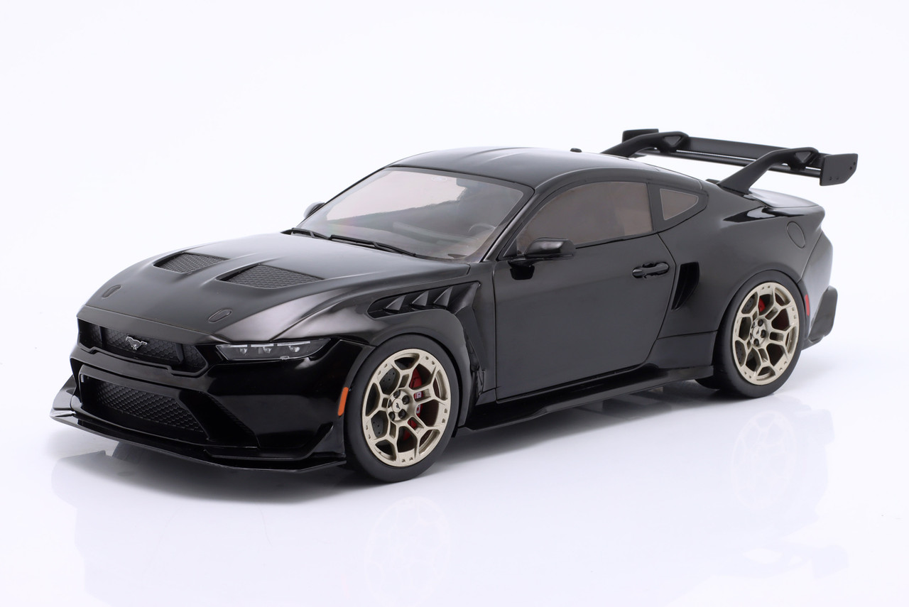 1/18 Ixo 2025 Ford Mustang GTD (Black) Diecast Car Model