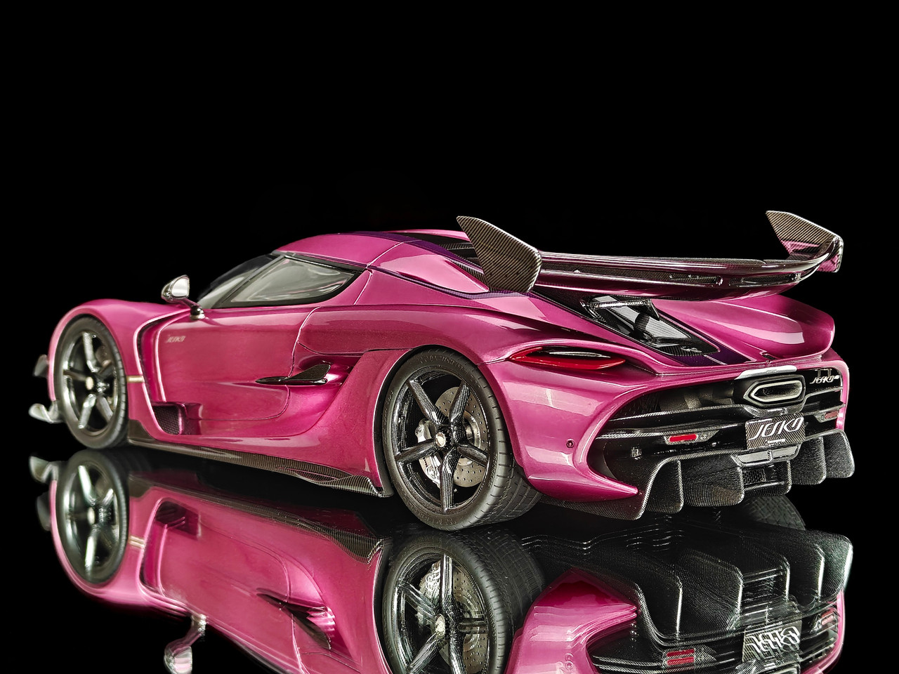 1/18 Frontiart Koenigsegg Jesko 7270 Viola Purple Red Car Model Limited 100 Pieces