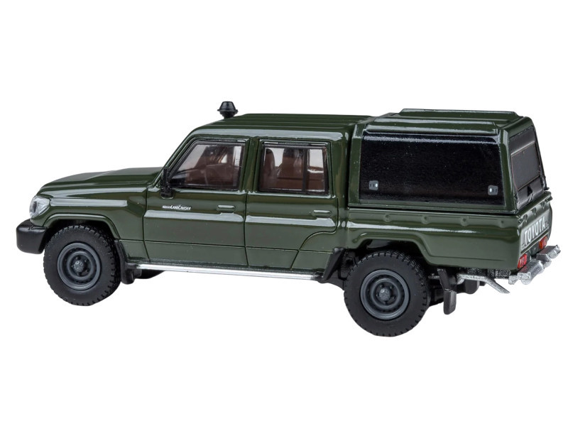 1/64 Paragon 2014 Toyota Land Cruiser LC79 (Military Green) Diecast Car Model