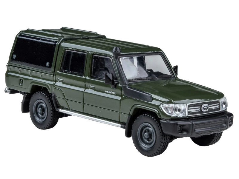 1/64 Paragon 2014 Toyota Land Cruiser LC79 (Military Green) Diecast Car Model