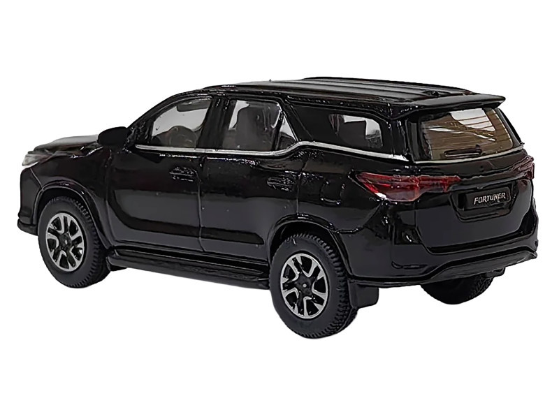 1/64 Paragon Toyota Fortuner Attitude (Black) Diecast Car Model