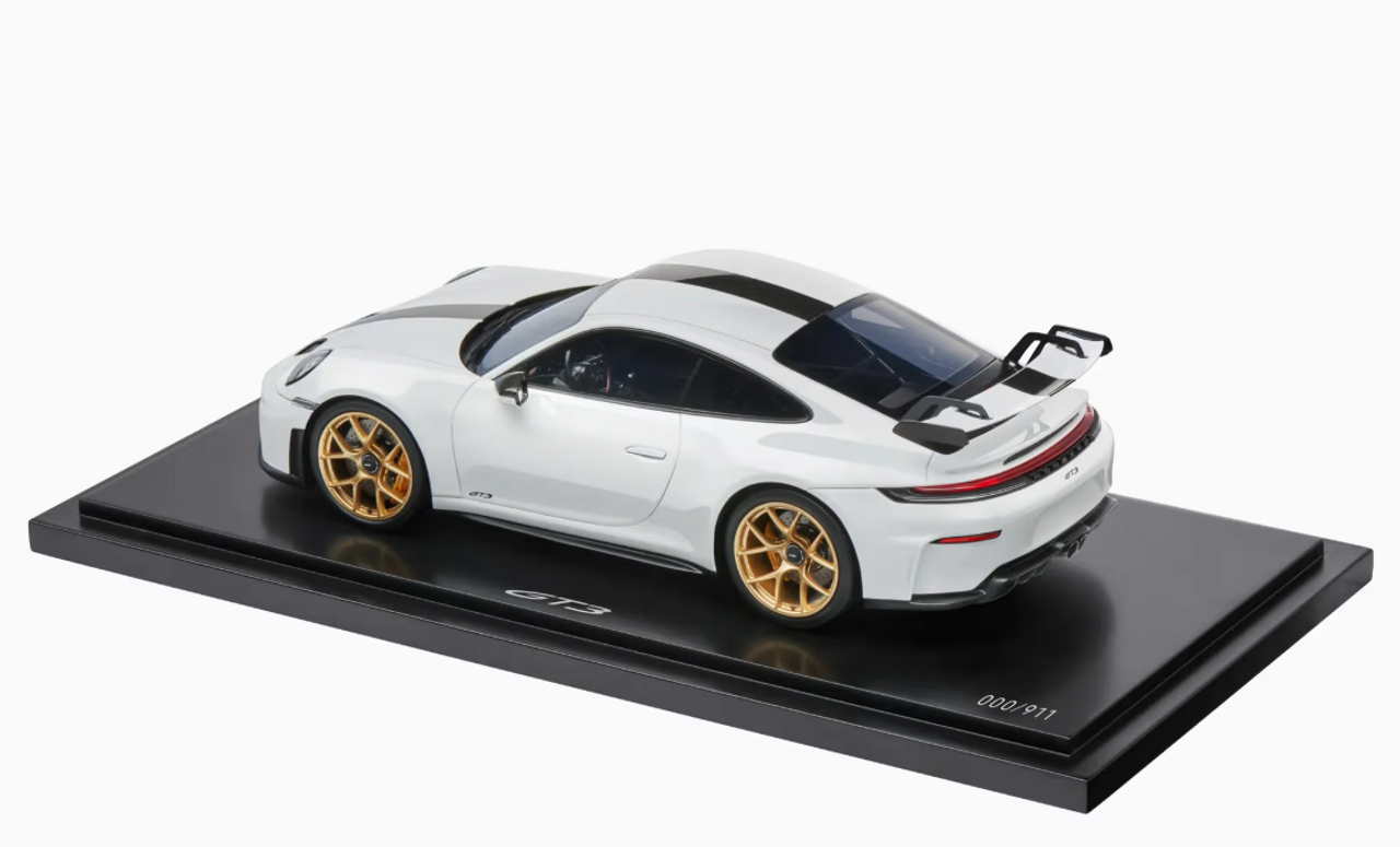 1/18 Dealer Edition 2024 Porsche 911 (992.2) GT3 (White with Golden Wheels) Car Model