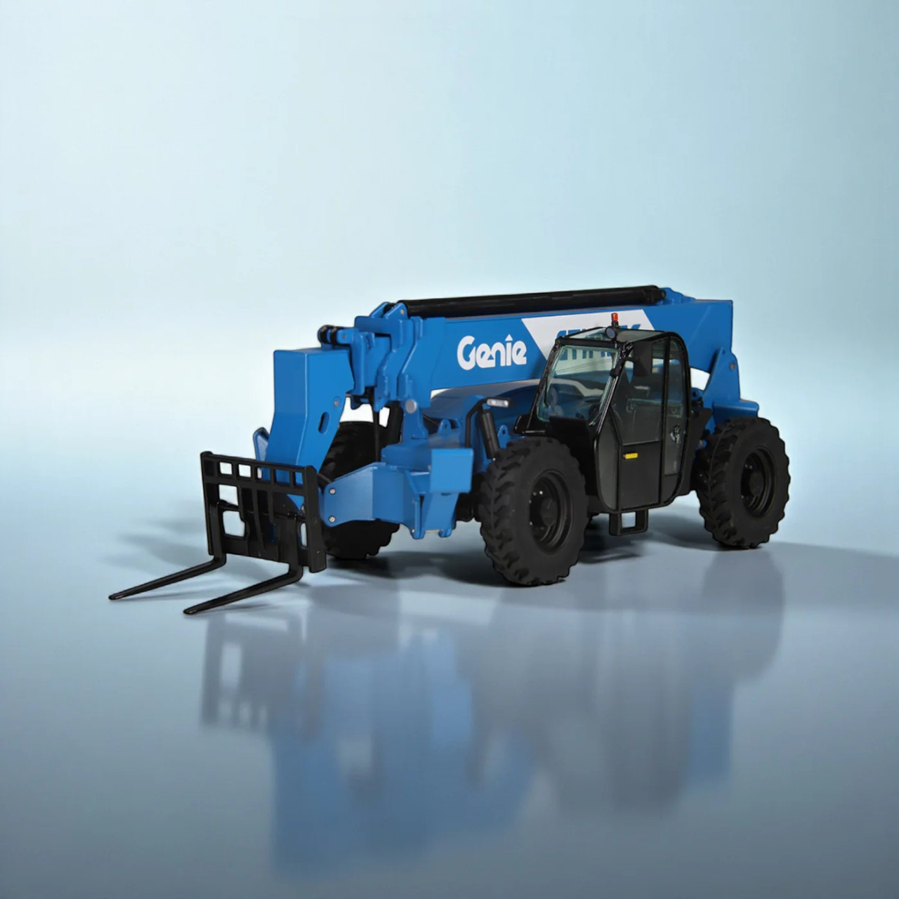 1/32 NZG Genie GTH-1256 Telehandler Diecast Model - LIVECARMODEL.com