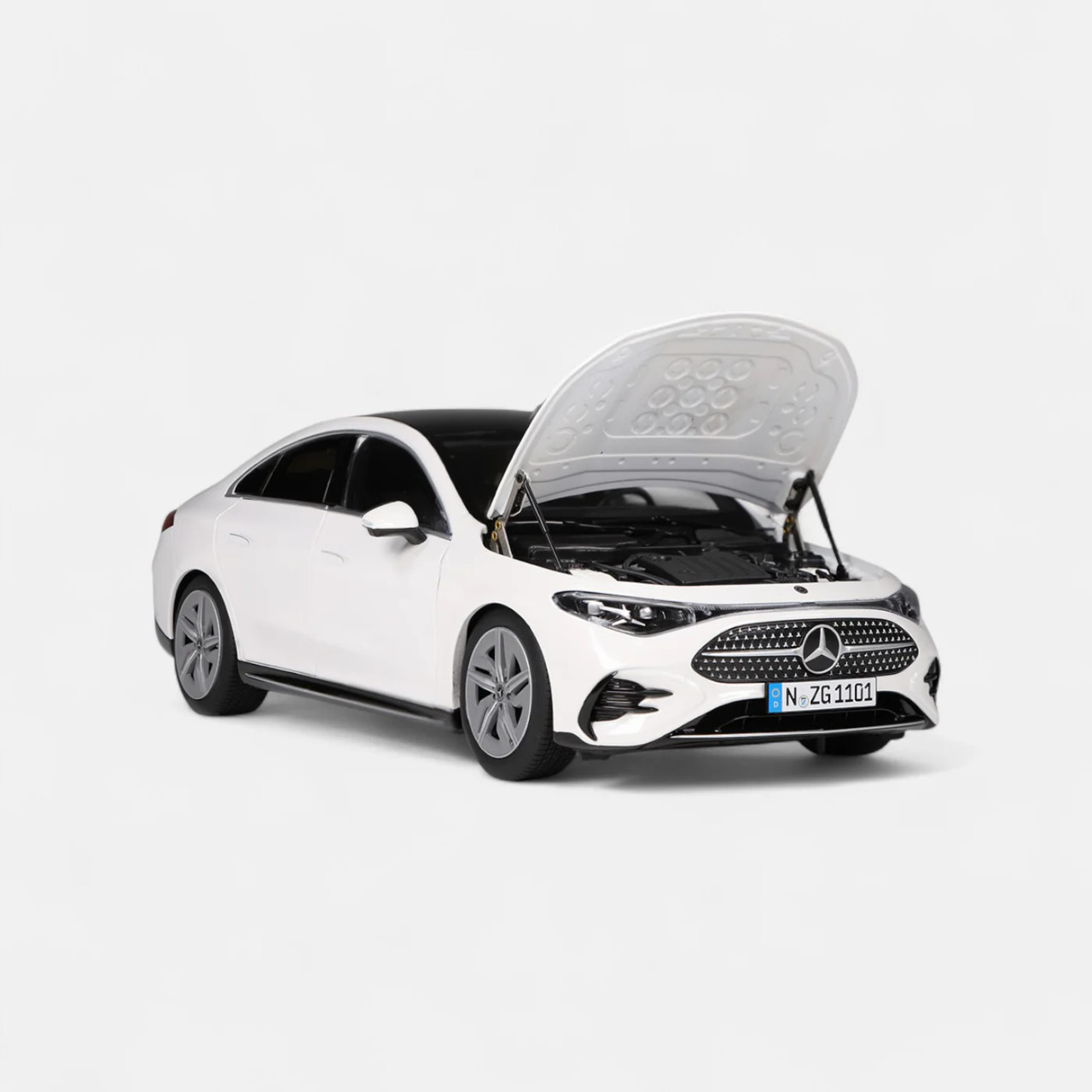 1/18 NZG Mercedes-Benz CLA Coupé HEV (White) Diecast Car Model