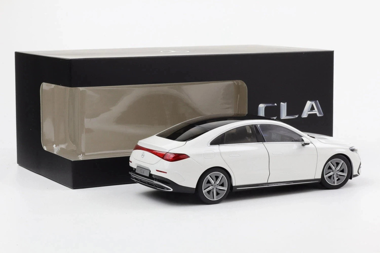 1/18 Dealer Edition 2025 Mercedes-Benz CLA (Polar White) Diecast Car Model