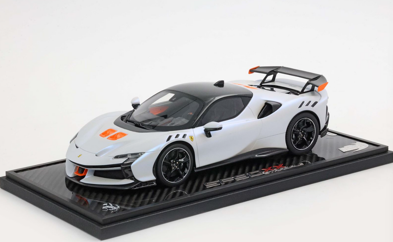 1/18 BBR Ferrari SF90 XX Stradale (Onda Marina White with Black Roof) Car Model Limited 20 Pieces