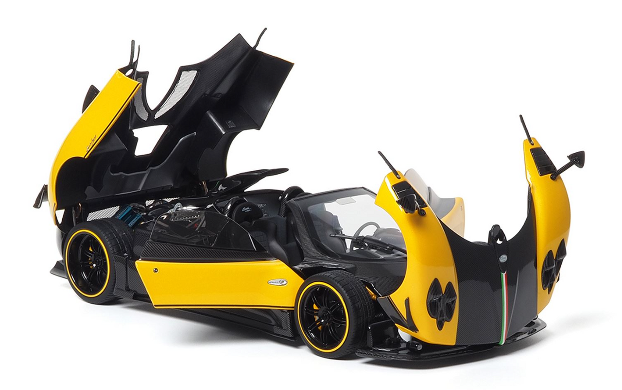 1/18 BBR Pagani Zonda Cinque Roadster (Geneva Yellow) Diecast Car Model with Leather Case