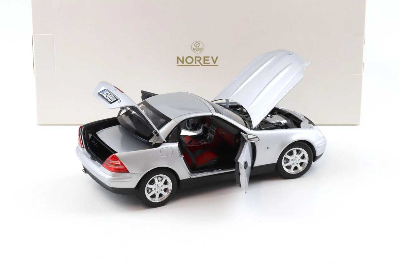 1/18 Norev 1996 Mercedes-Benz SLK (Brilliant Silver) Diecast Car Model 1/18 Norev 1996 Mercedes-Benz SLK (Brilliant Silver) Diecast Car Model