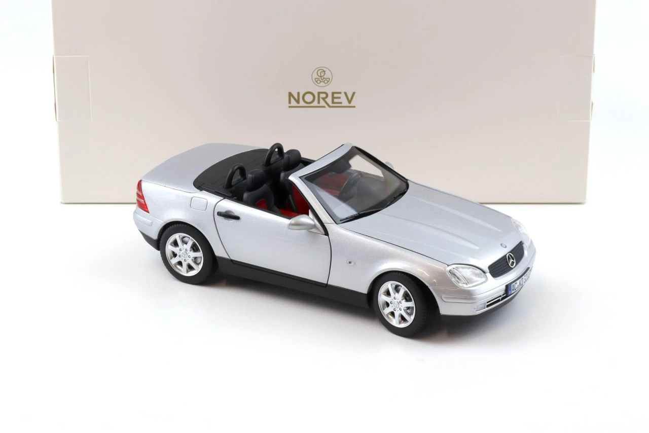 1/18 Norev 1996 Mercedes-Benz SLK (Brilliant Silver) Diecast Car Model 1/18 Norev 1996 Mercedes-Benz SLK (Brilliant Silver) Diecast Car Model