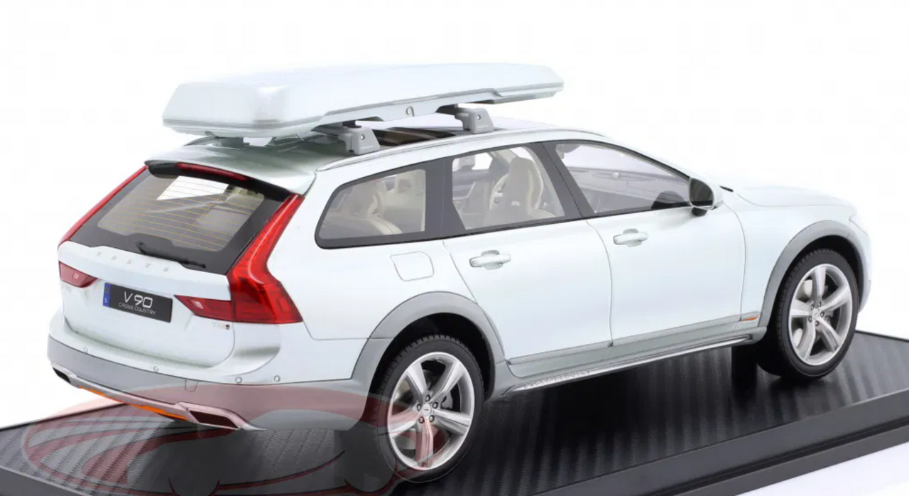 1/18 Radscale Models Volvo V90 CC (Ocean Race White) Car Model