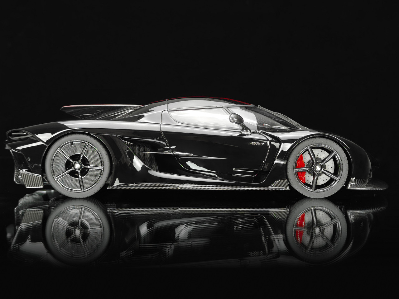 1/18 Frontiart Koenigsegg Jesko Absolut 7355 (Jet Black with Red