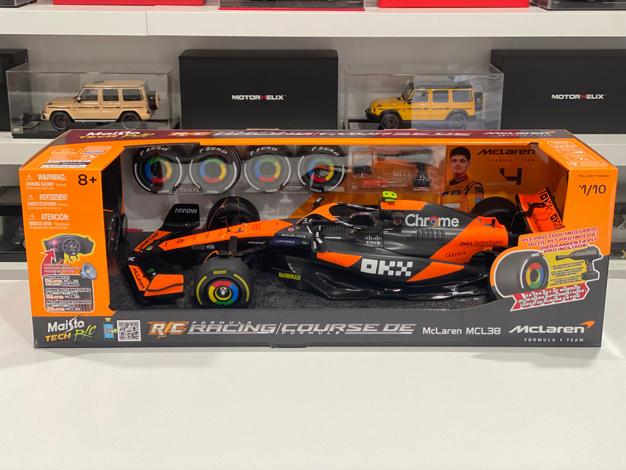 1/10 Maisto 2024 Formula 1 McLaren MCL38 #4 Lando Norris Remote