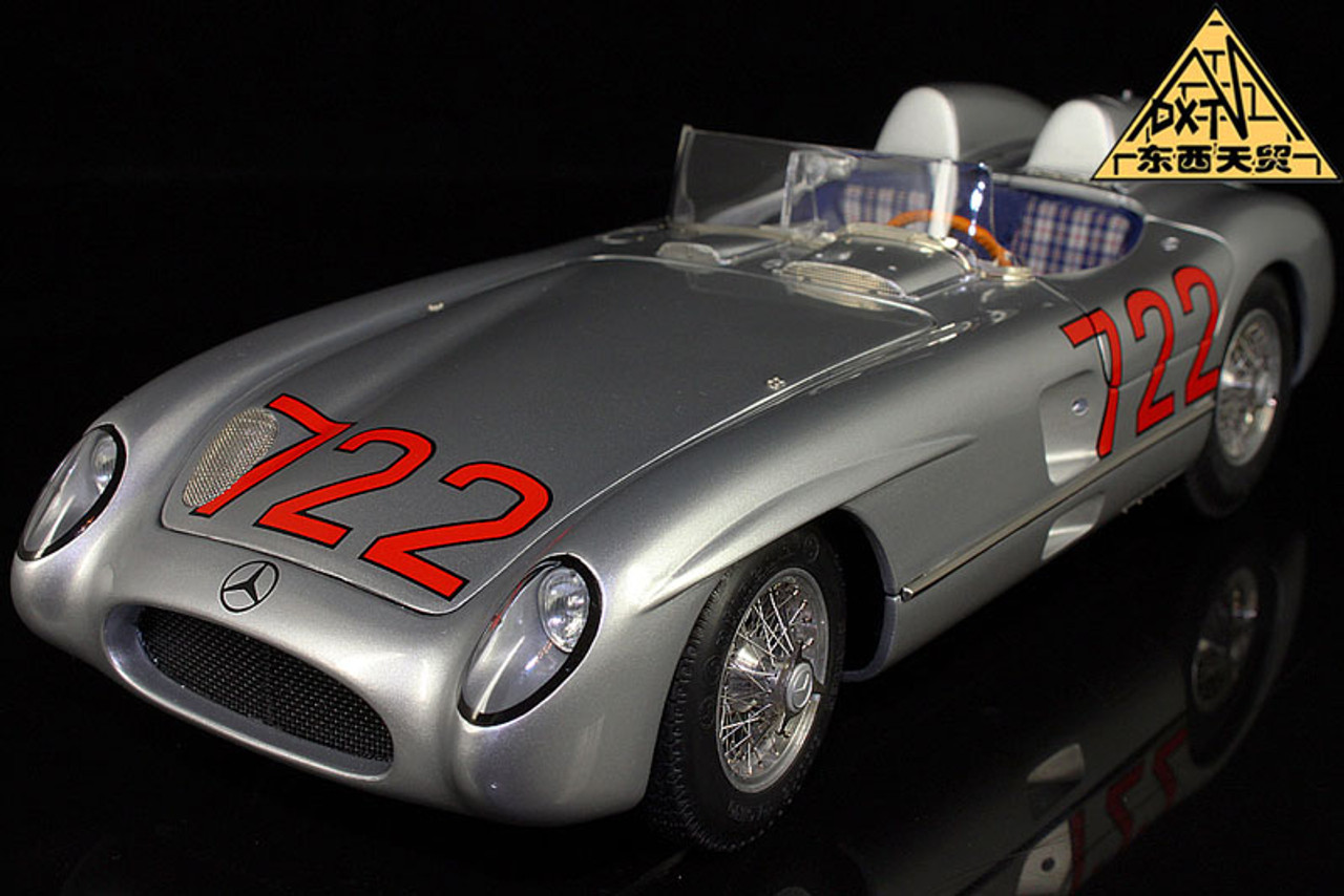 NOREV 1/18 – MERCEDES-BENZ 300 – 1955 - Little Bolide