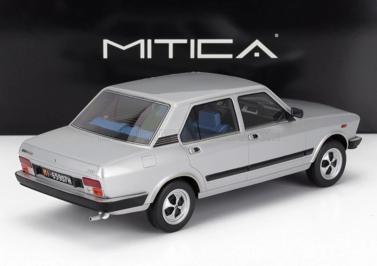 1/18 Mitica 1979 Fiat 132 2000ie (Silver) Diecast Car Model