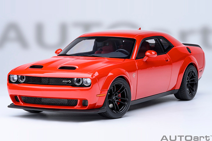 1/18 AUTOart 2022 Dodge Challenger SRT Jailbreak (Torred Red) Car