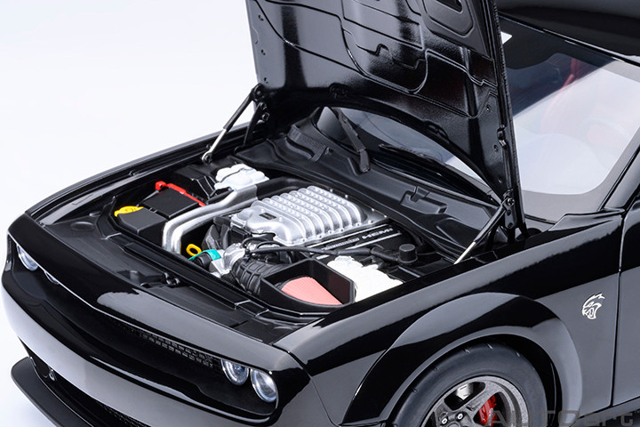 1/18 AUTOart 2023 Dodge Challenger SRT Super Stock (Pitch Black