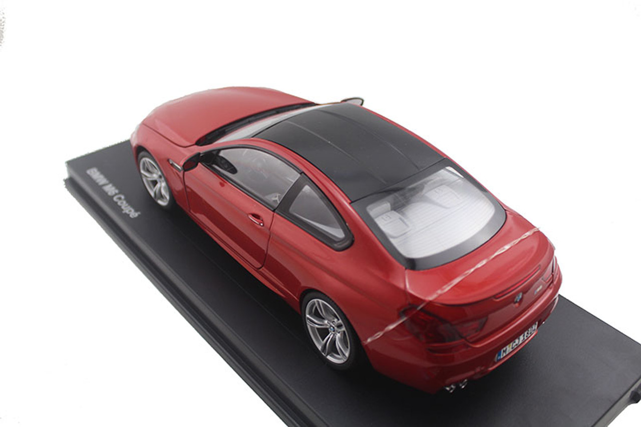 1/18 Dealer Edition BMW M6 F13 Coupe (Sakhir Orange) Diecast Car Model