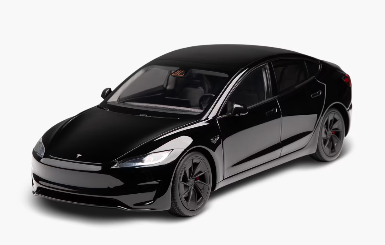 ミニカー　1/18 テスラ　モデル3 ブラック Model 3 1:18スケールダイキャスト 【公式通販】