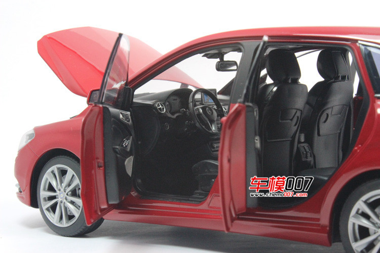 1/18 Norev Mercedes-Benz Mercedes B B-CLASS B-KLASSE B180 (RED