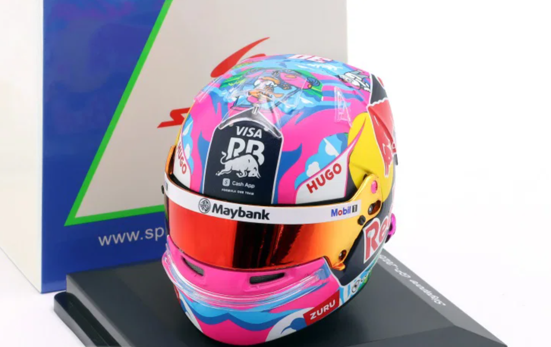 1/5 Spark Visa Cash App RB Formula One Team - Liam Lawson - Singapore GP 2025 Helmet Model