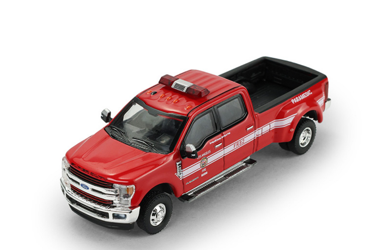 1/64 Greenlight 2018 Ford F-350 Los Angeles Fire Department Diecast Car Model