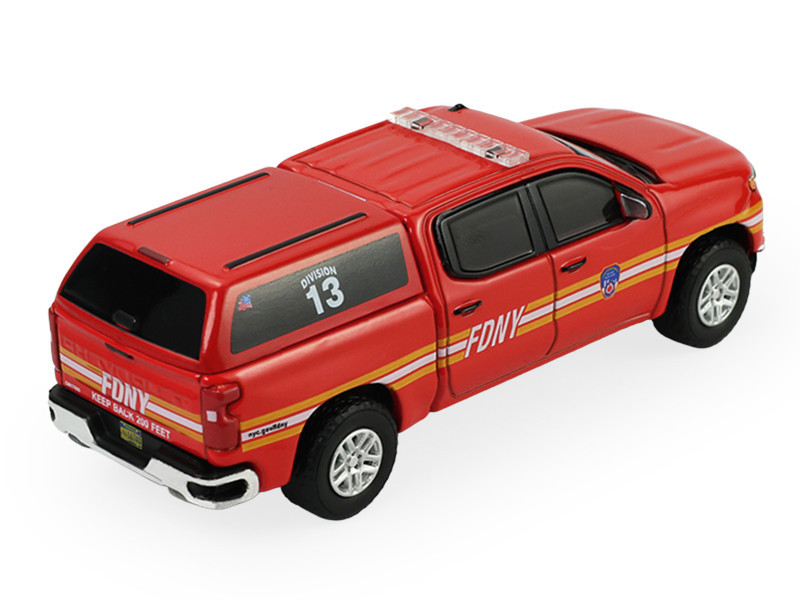 1/64 Greenlight 2023 Chevrolet Silverado FDNY Diecast Car Model