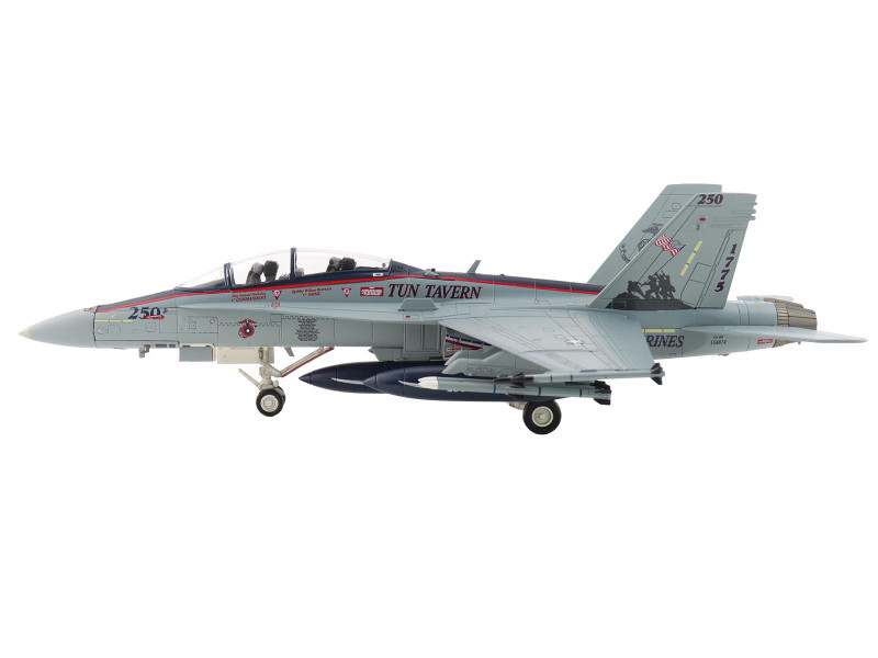 1/72 Hobby Master F/A-18D "US Marines 250 Years" 164874, VMFA-112, US Marines, 2025 DIecast Model