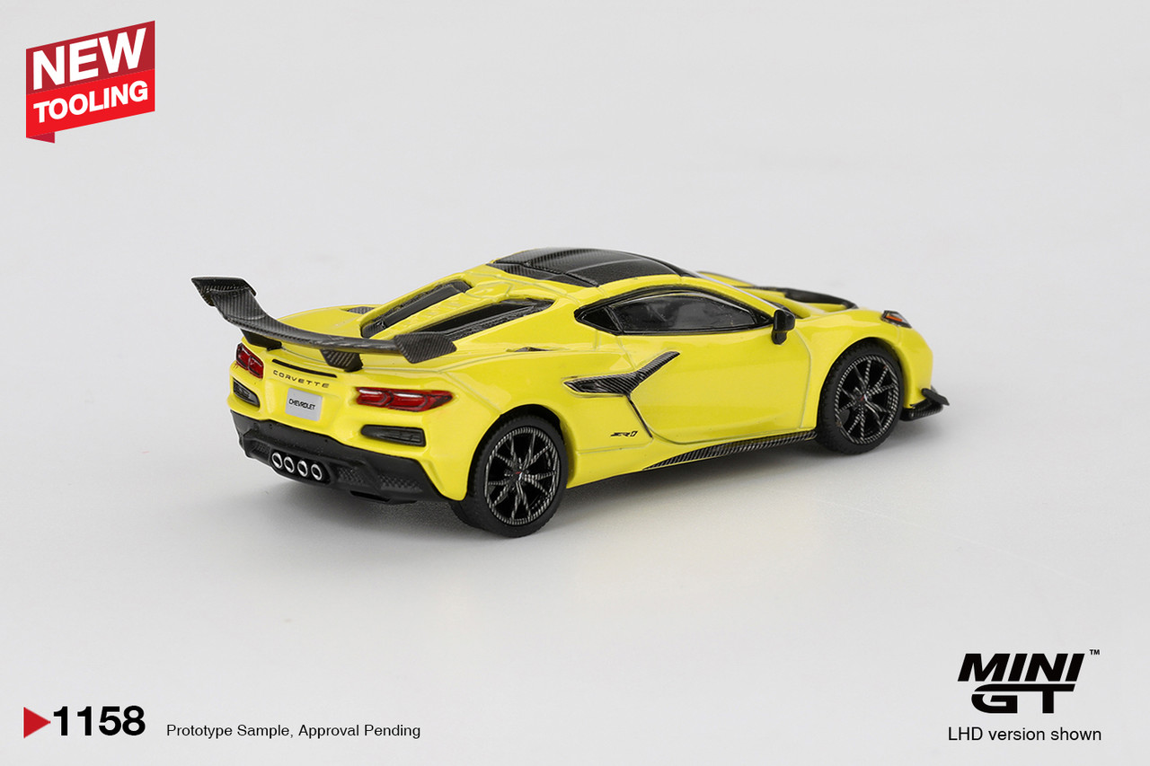 1/64 Mini GT Chevrolet Corvette ZR1 C8 (Accelerate Yellow) Car Model