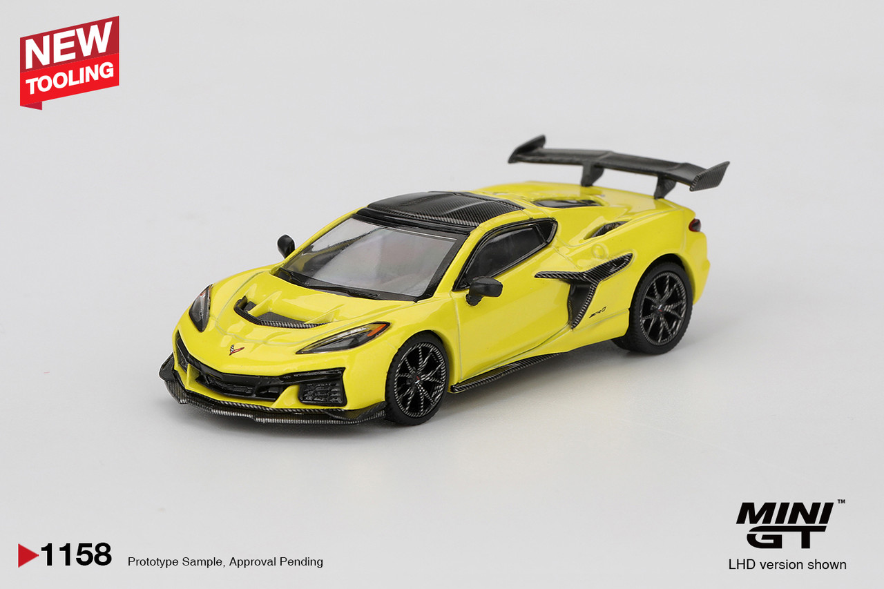 1/64 Mini GT Chevrolet Corvette ZR1 C8 (Accelerate Yellow) Car Model