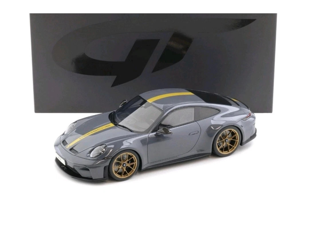 1/18 GT Spirit 2025 Porsche 911 992.2 GT3 Touring (Grey) Car Model