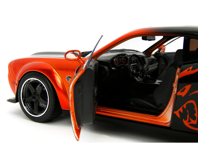 Dodge Challenger SRT Hellcat Orange Metallic and Black 
