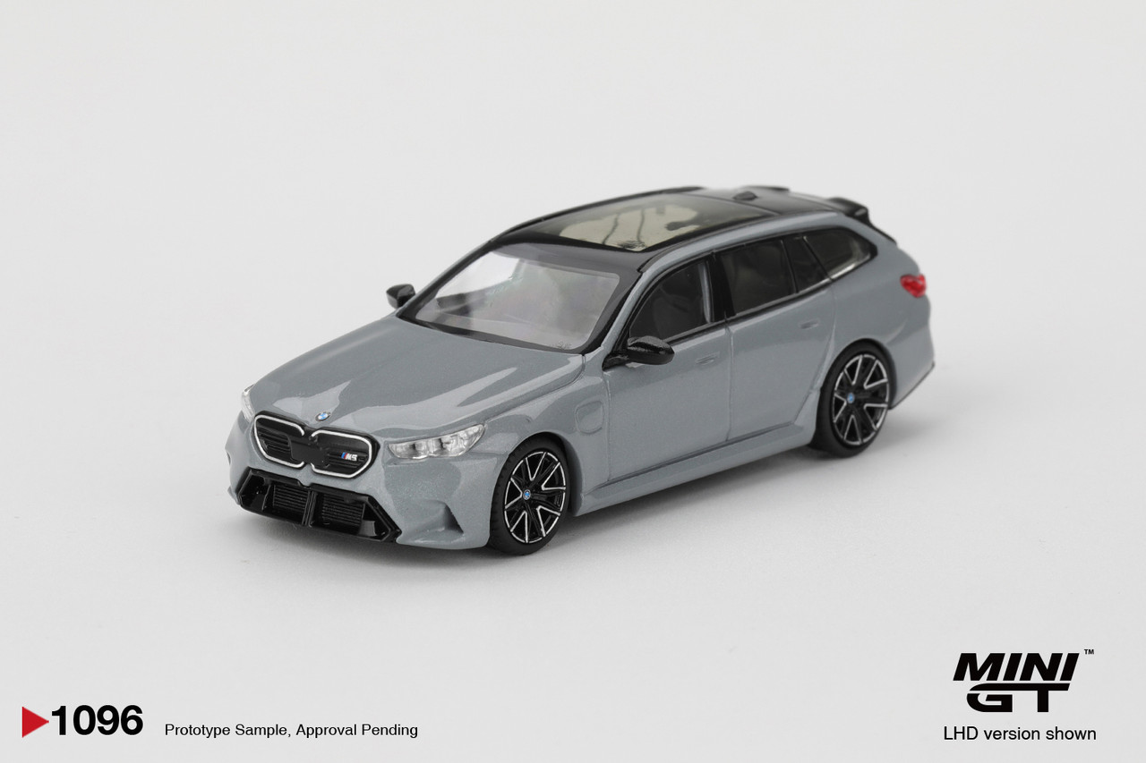 1/64 Mini GT BMW M5 Touring (G99) (Brooklyn Grey Metallic) Diecast