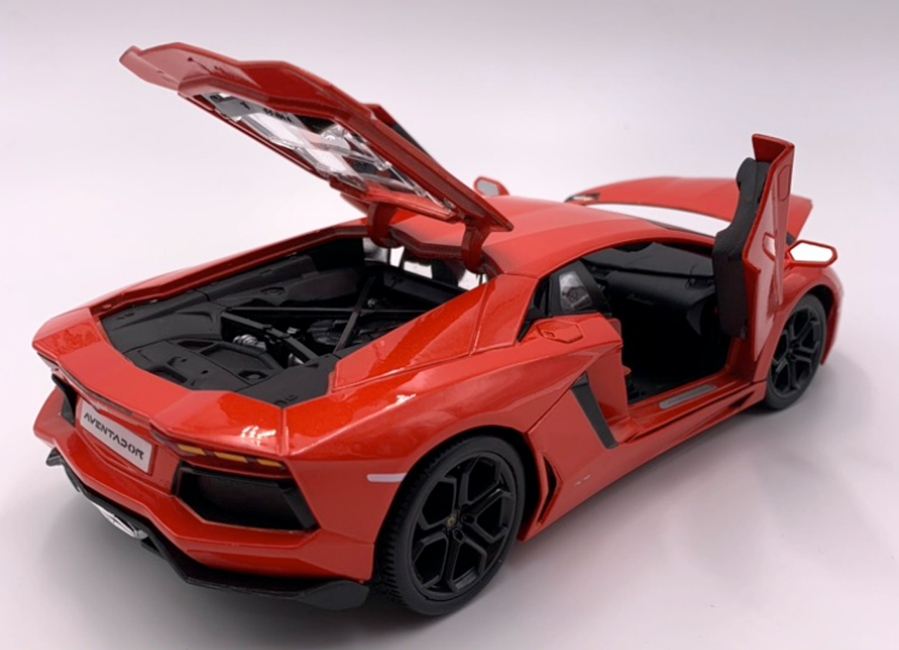 1/18 Bburago Lamborghini Aventador LP700-4 (Orange) Diecast Car Model